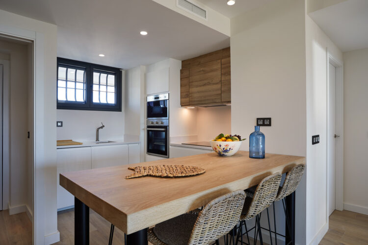 Cocina. Apartamento turístico en El Campello, Alicante